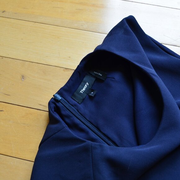 Theory Sleeveless Navy Blue Shift Dress Size 6 - Picture 6 of 9